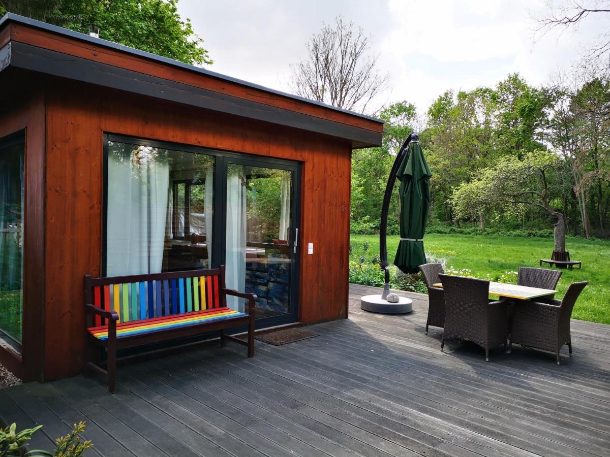 Mit Pool Und Großem Garten Frühstückspension